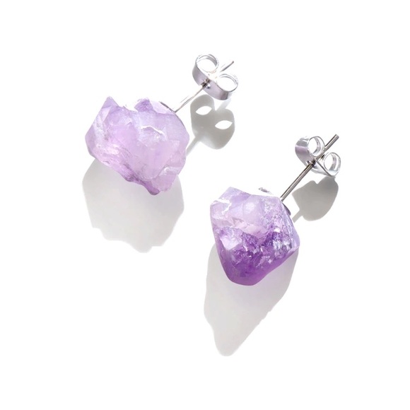 ♡ Amethyst Earrings - Picture 5 of 8
